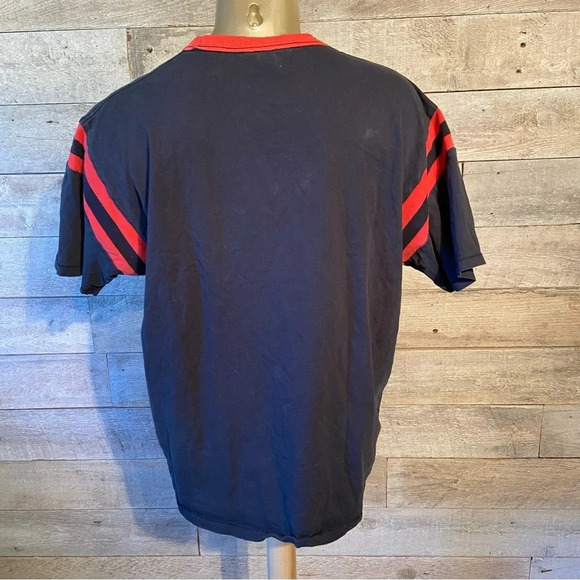 💥5/$25  Volcom men’s black & red‎ t-shirt in size large - Picture 3 of 9